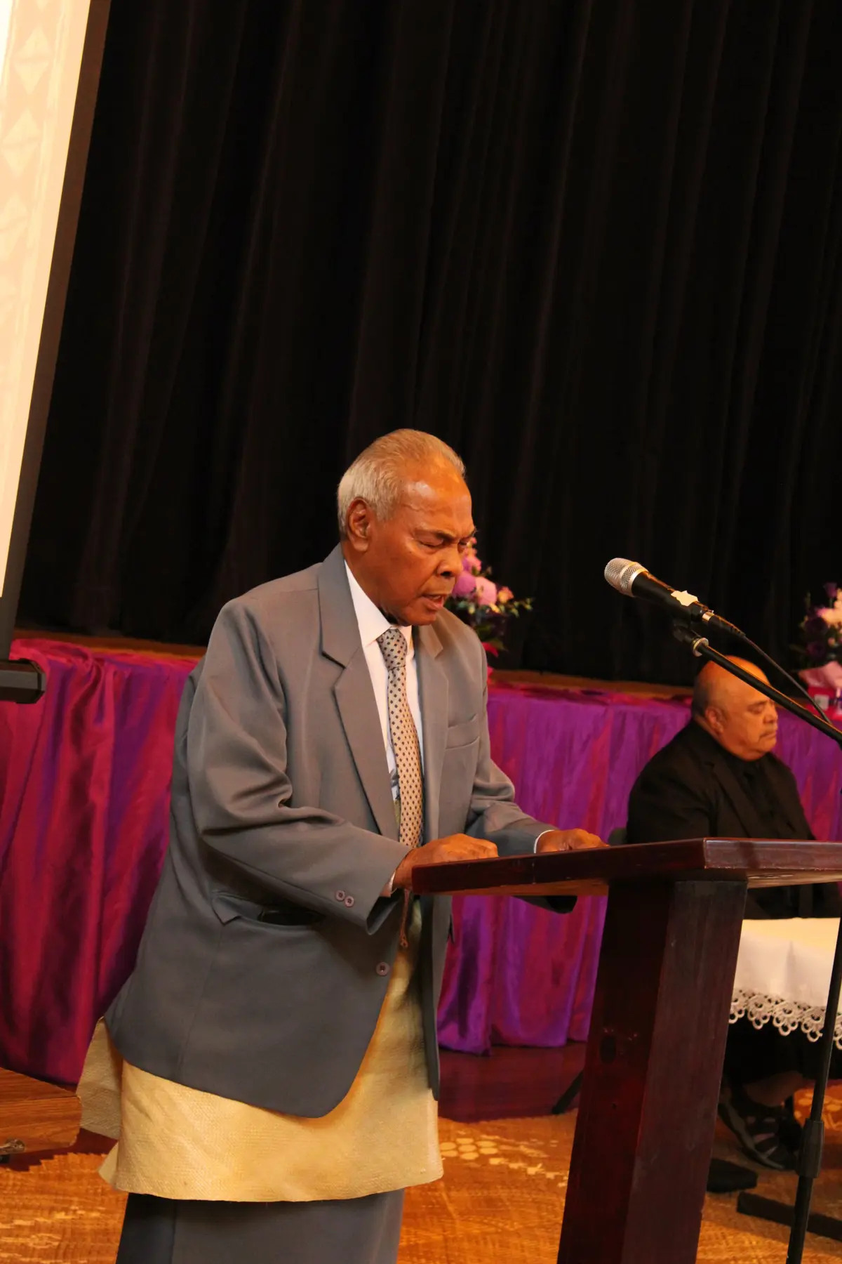 Insert image caption here!